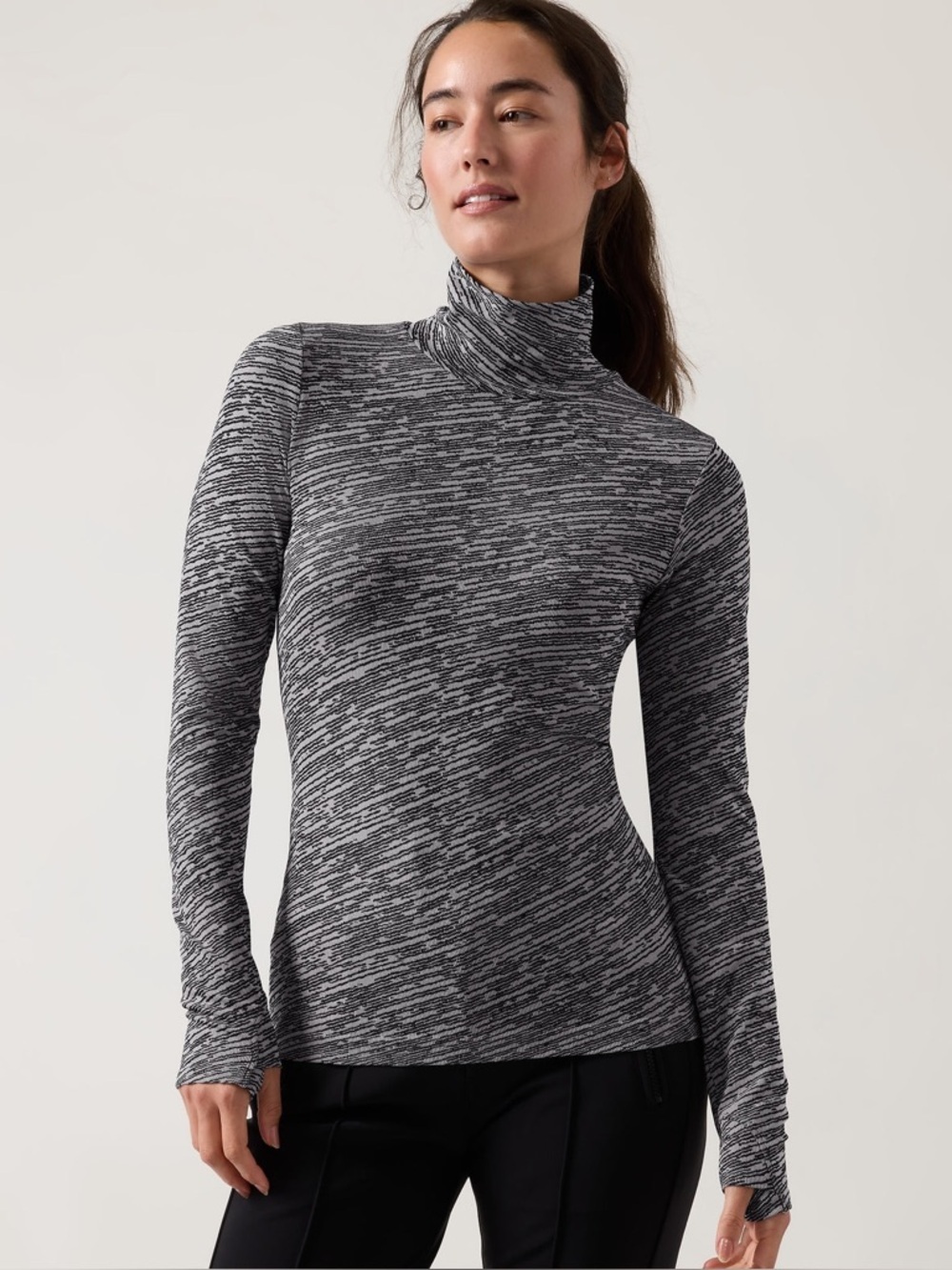 Athleta Flurry Seamless Turtleneck Black White Activewear Long Sleeve Large NWT